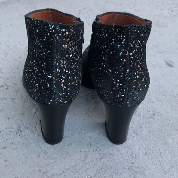 Eric Micheal  - Picture 4 of 8